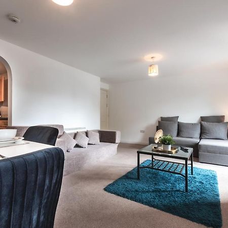 Best Price! Large Spacious 2 Bed Apartment - King Size Or Single Beds, Sofabeds, Smart Tvs, Free Parking Саутгемптон Экстерьер фото
