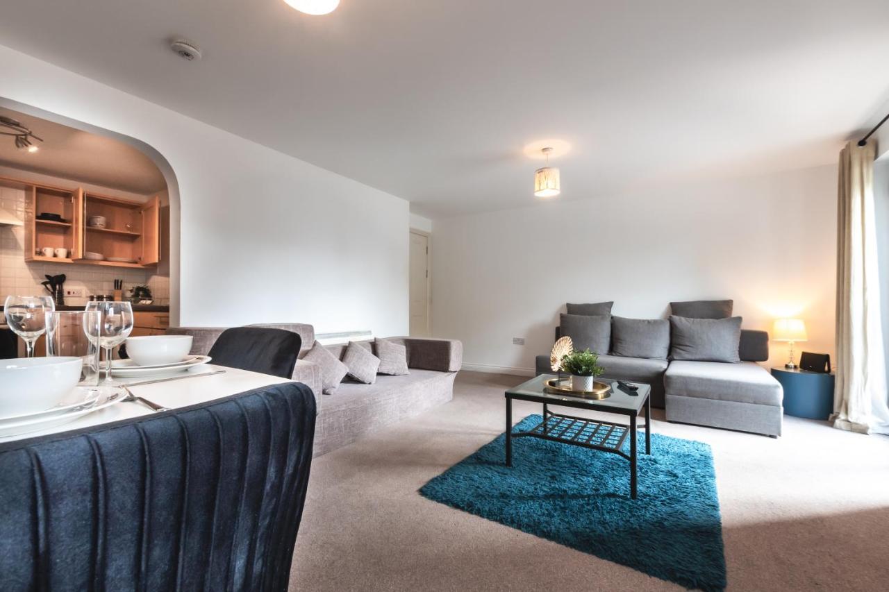 Best Price! Large Spacious 2 Bed Apartment - King Size Or Single Beds, Sofabeds, Smart Tvs, Free Parking Саутгемптон Экстерьер фото
