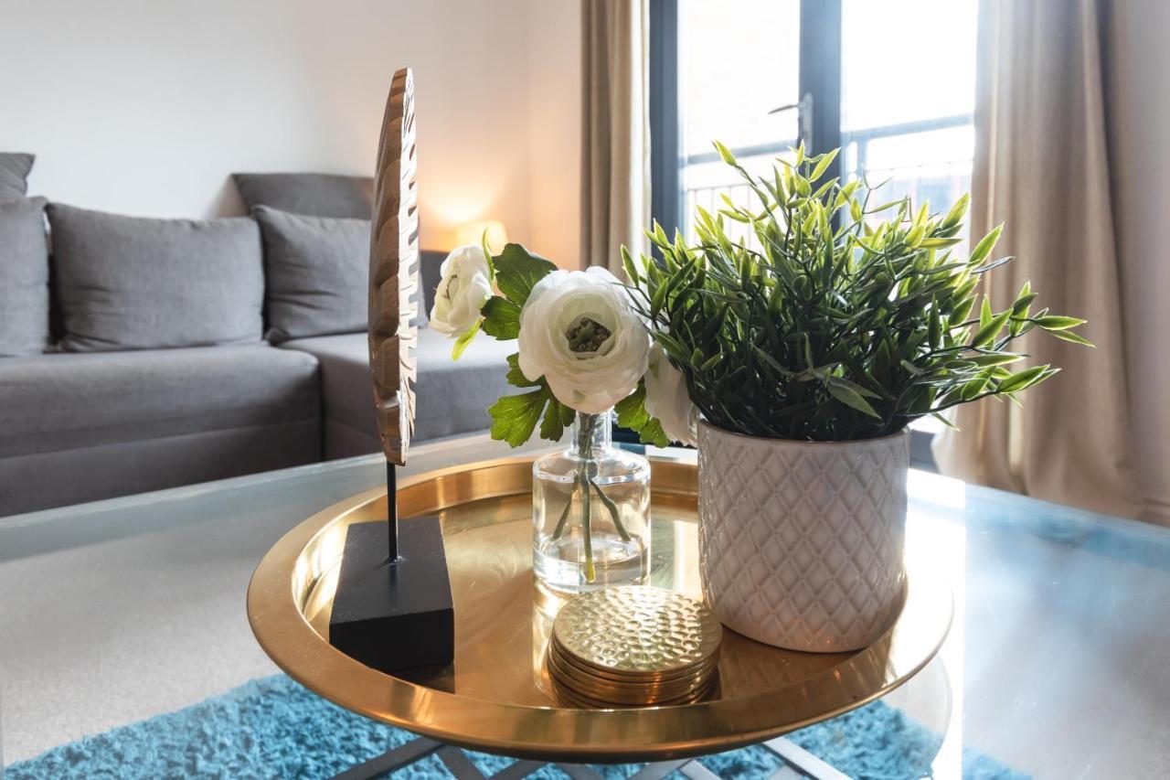 Best Price! Large Spacious 2 Bed Apartment - King Size Or Single Beds, Sofabeds, Smart Tvs, Free Parking Саутгемптон Экстерьер фото